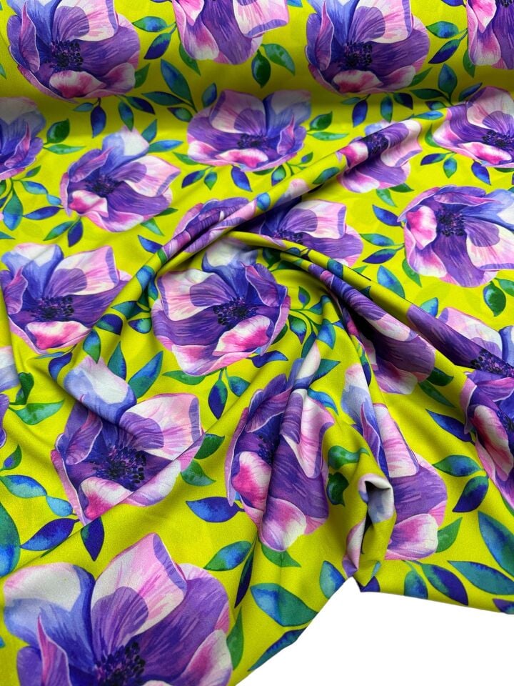 Çuha Çiçeği Desen Elbiselik Gömleklik Krep Kumaş