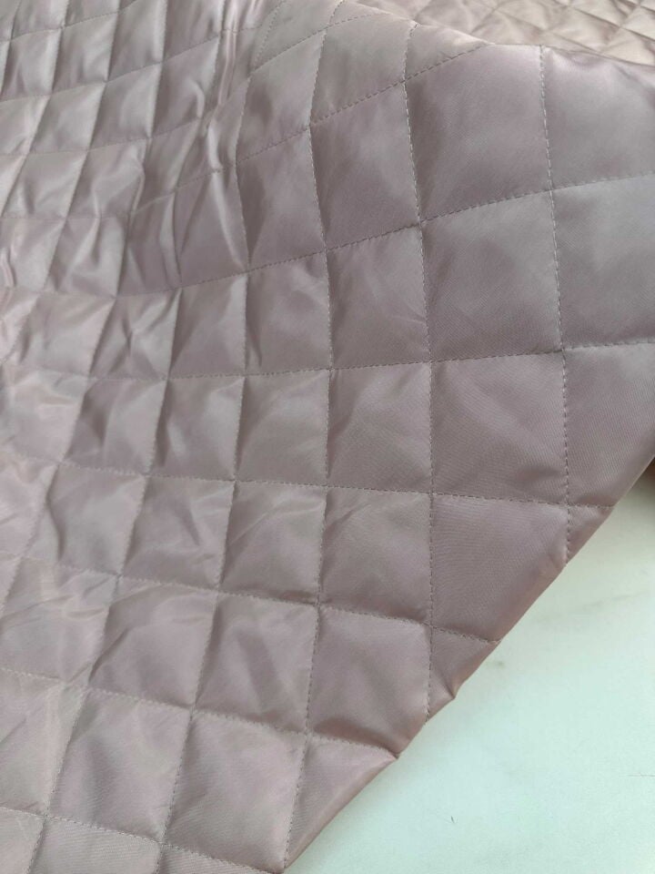 Pudra Pempe Dikişlı Kapıtone