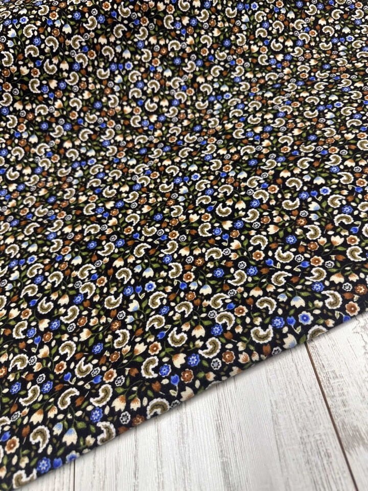 Çiçek Desen 100 Yüz Pamuklu Bazen En 90 Cm