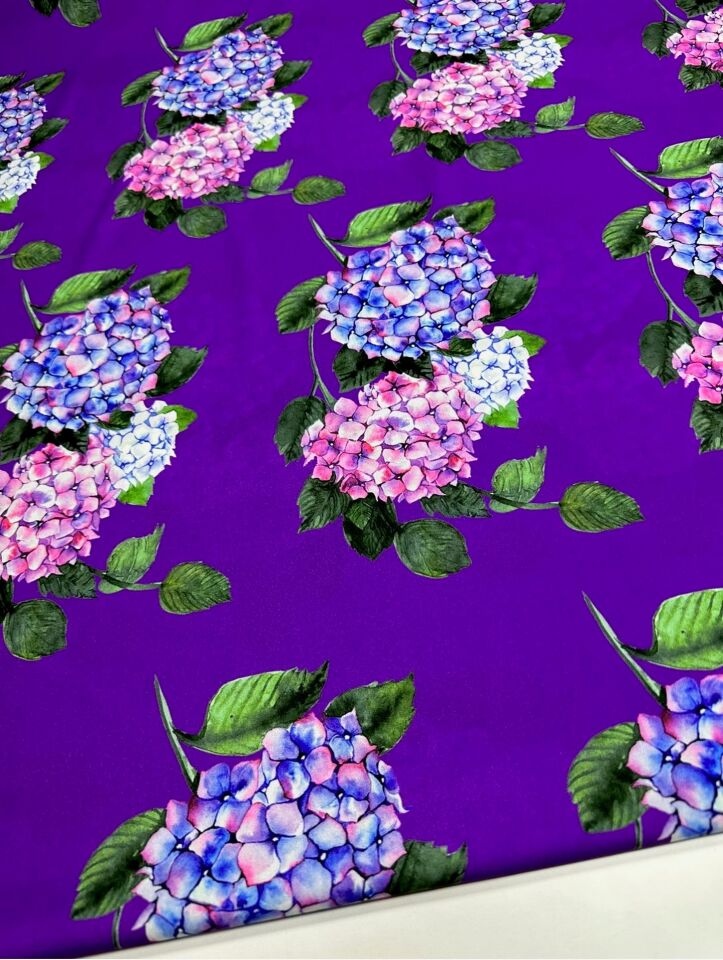 Mor Çiçek Desen Elbiselik Gömleklik Krep Kumaş