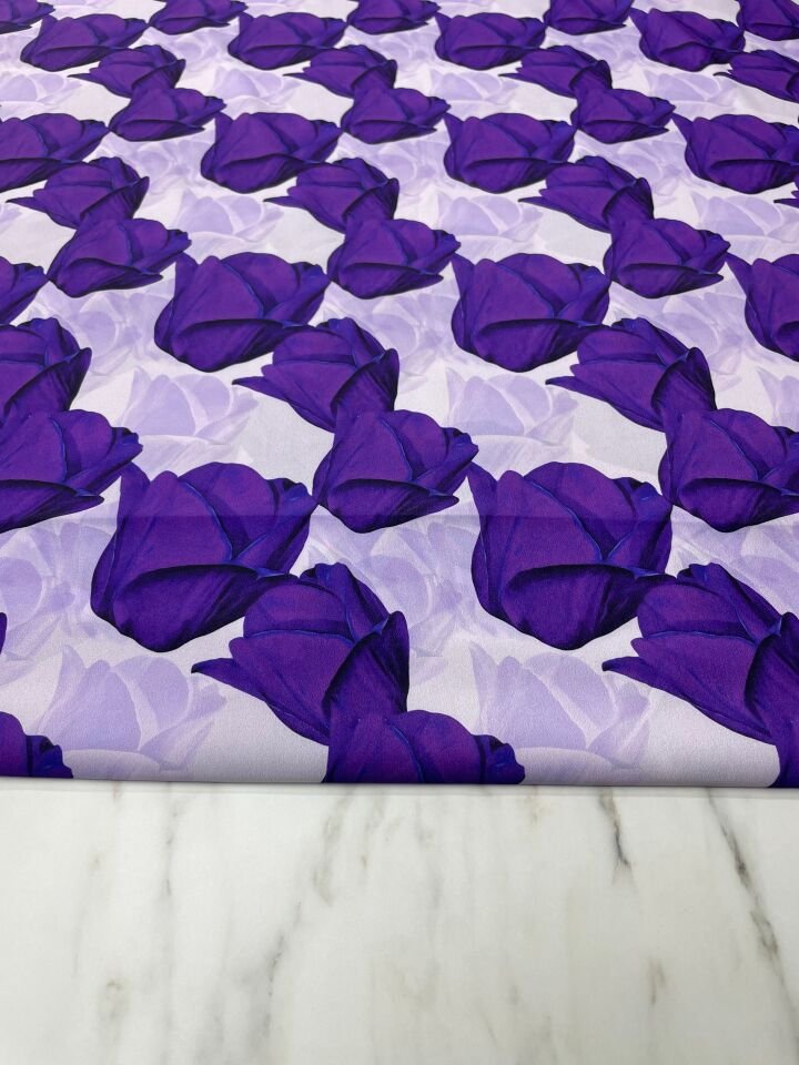 Mor Gül Desen Elbiselik Gömleklik Krep Kumaş