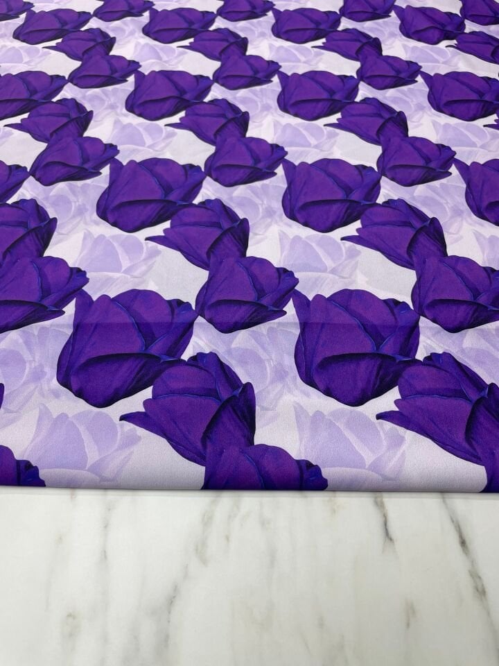 Mor Gül Desen Elbiselik Gömleklik Krep Kumaş