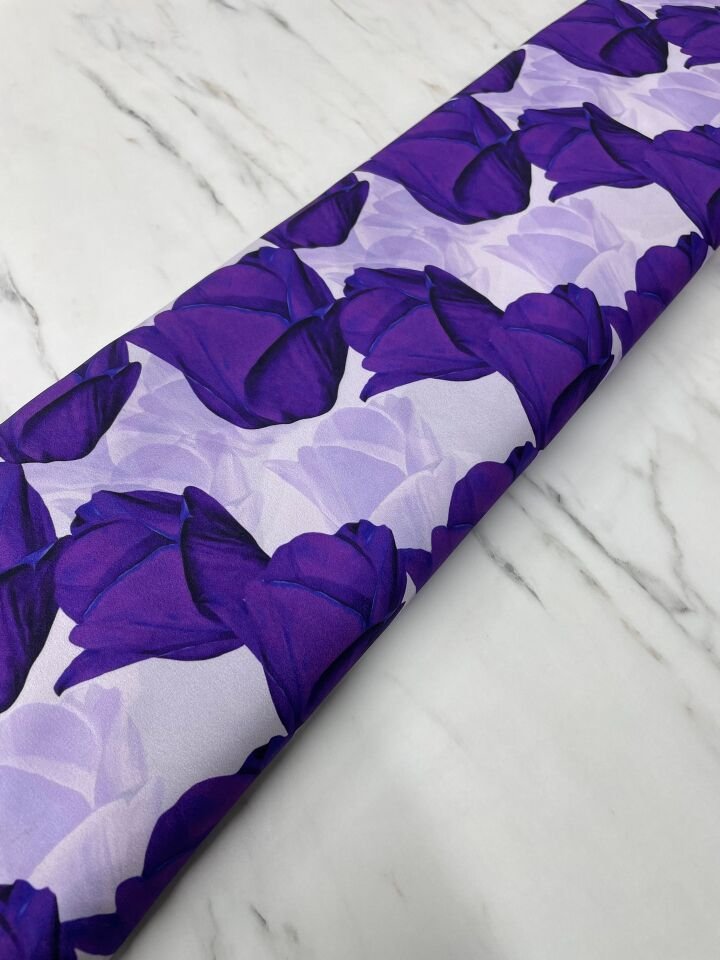 Mor Gül Desen Elbiselik Gömleklik Krep Kumaş