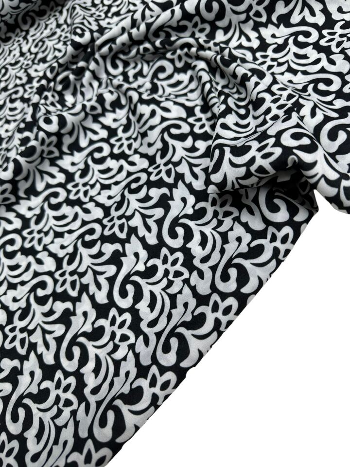 Nakış Desen Elbiselik Gömleklik Krep Kumaş