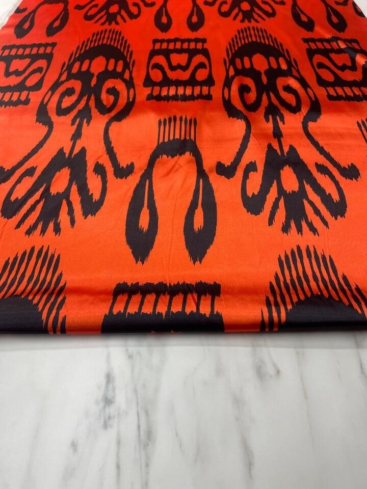 Turuncu İkat Desen Elbiselik Gömleklik Tivil Saten Kumaş