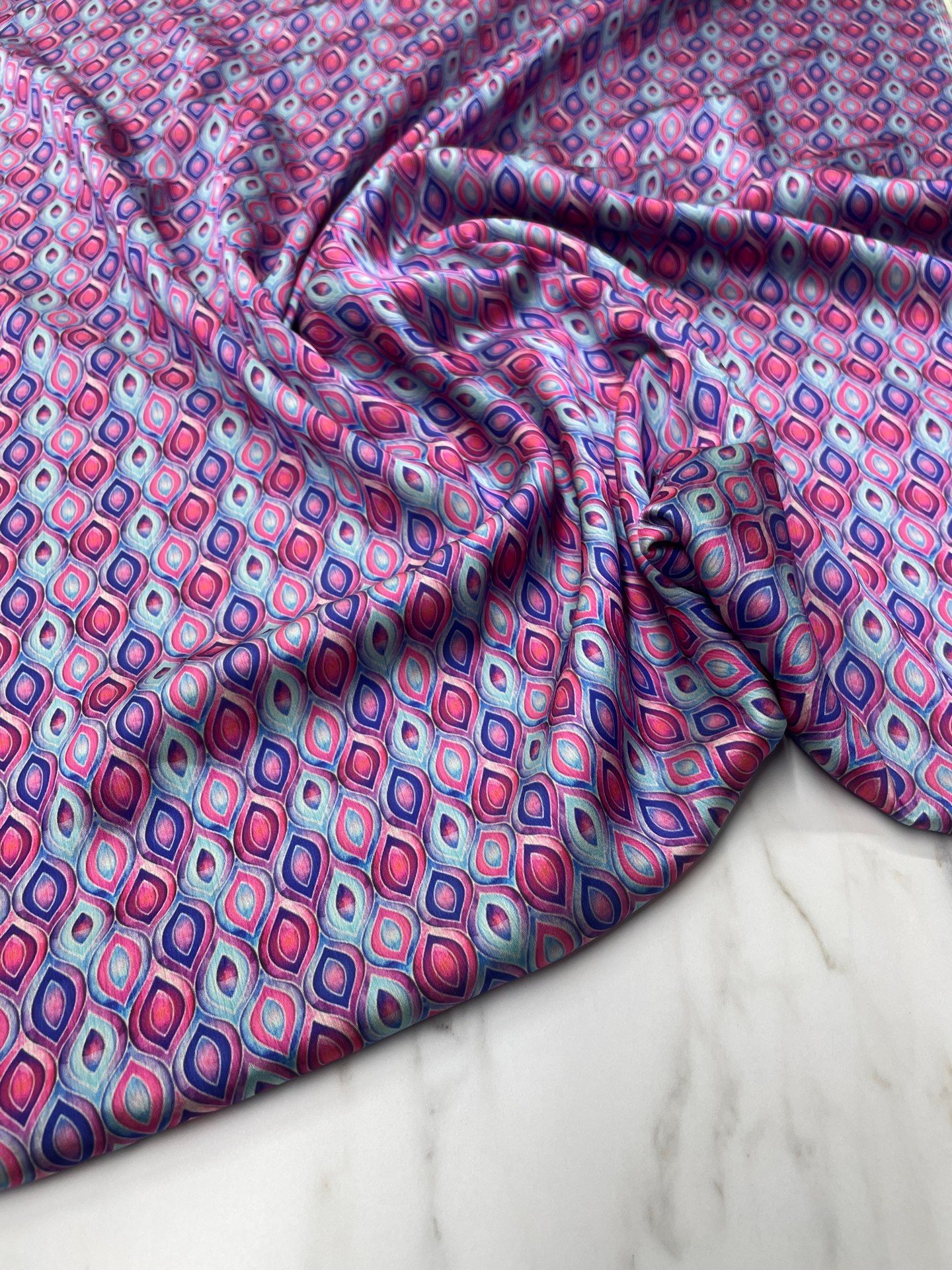 Küçük İkat Desen Elbiselik Gömleklik Tivil Saten Kumaş