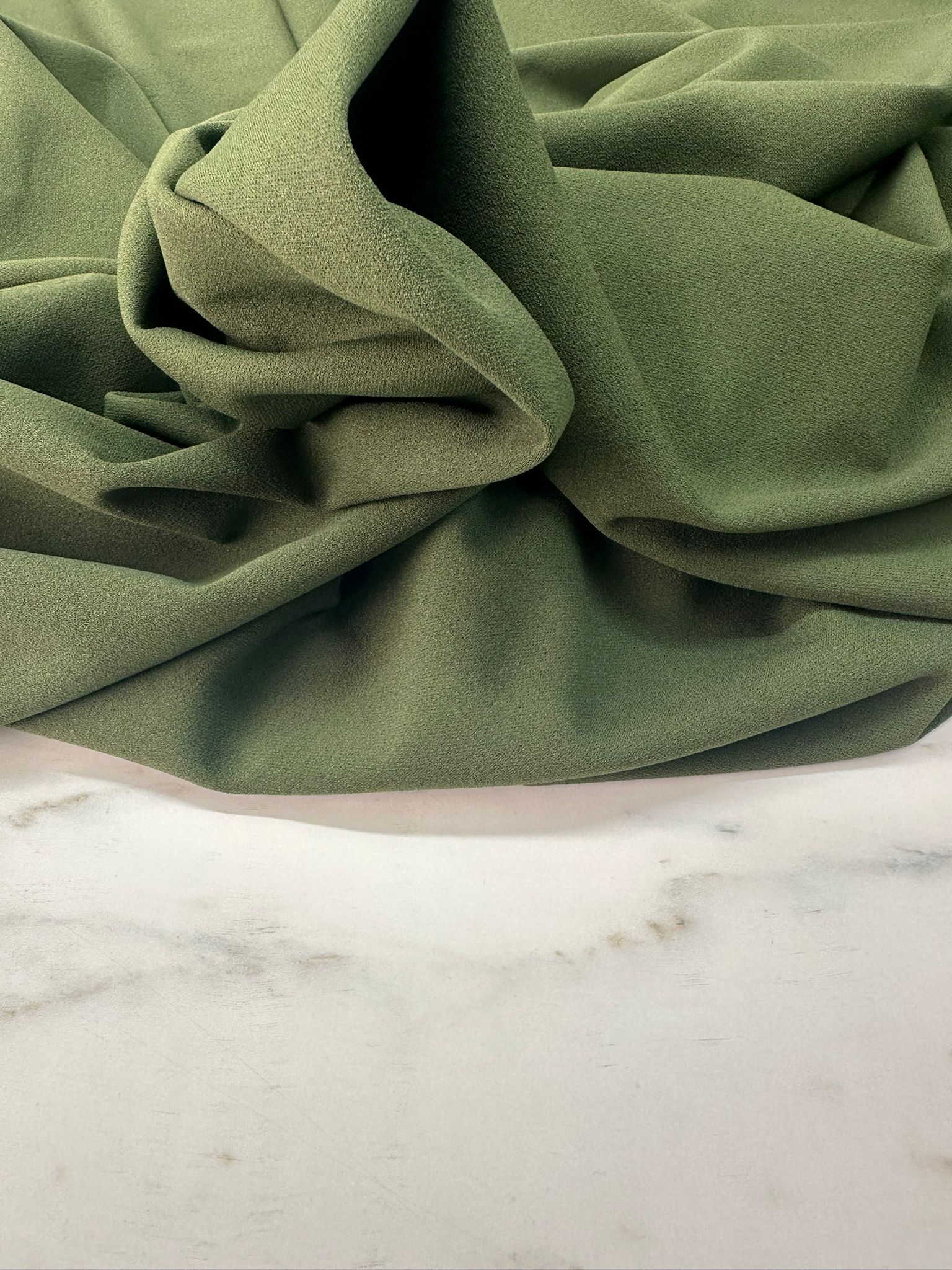 Haki Yeşil Sukuba Krep Likralı Yumuşak Dökümlü