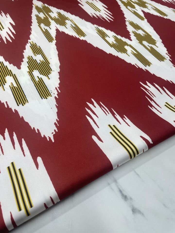 Kırmızı Urla Desen Elbiselik Gömleklik Tivil Saten Kumaş