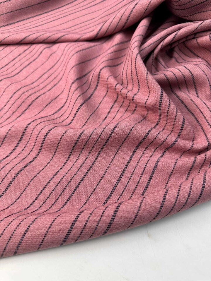 Çizgili Poliviskon Kumaş Kışlık Yumuşak Dökümlü