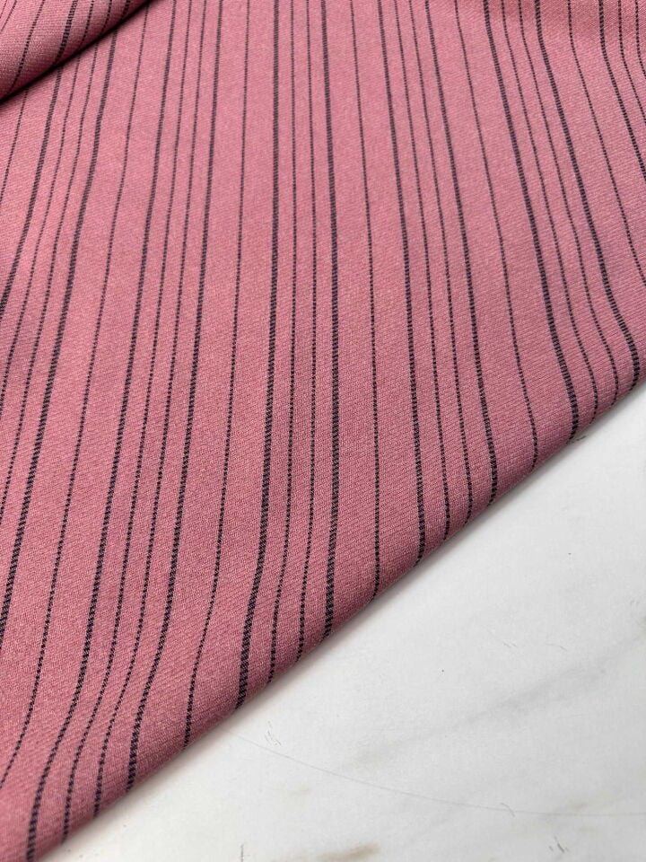 Çizgili Poliviskon Kumaş Kışlık Yumuşak Dökümlü
