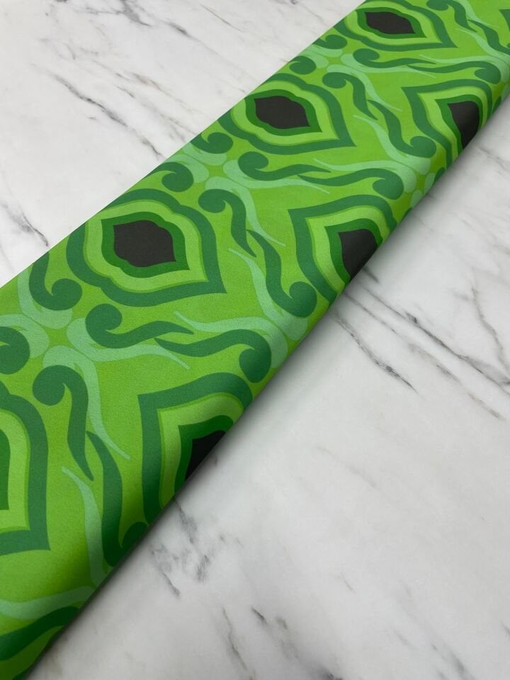 Yeşil İkat Desen Elbiselik Gömleklik Krep Kumaş