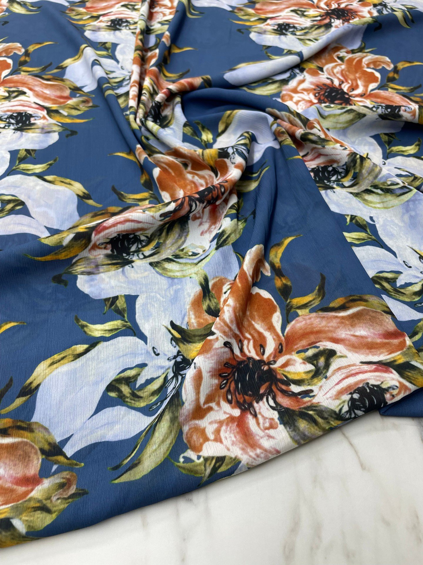 Çiçek Desen Elbiselik Gömleklik Krep Kumaş