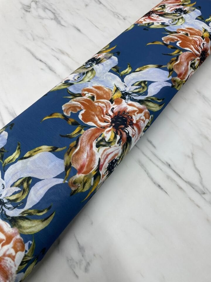 Çiçek Desen Elbiselik Gömleklik Krep Kumaş