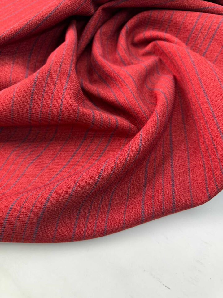 Cizgili Kışlık Poliviskon Kumaş Yumuşak Dökümlü