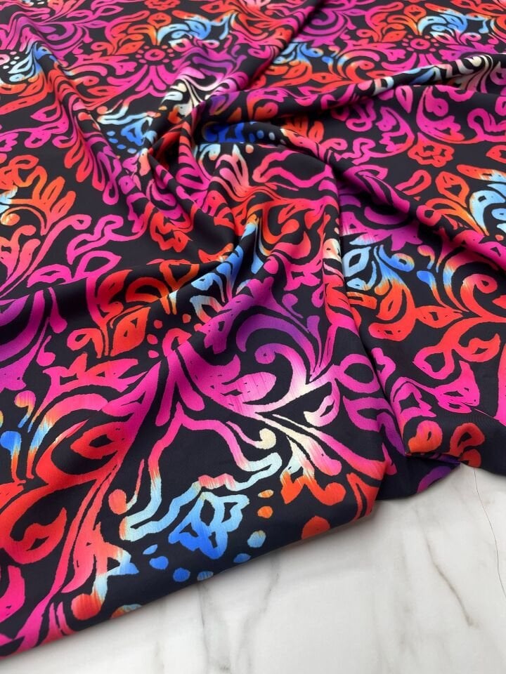 Nakış Desen Elbiselik Gömleklik Krep Kumaş