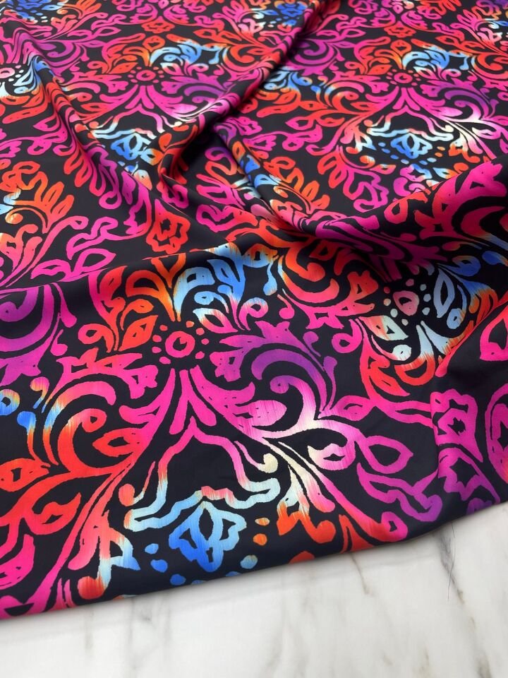 Nakış Desen Elbiselik Gömleklik Krep Kumaş