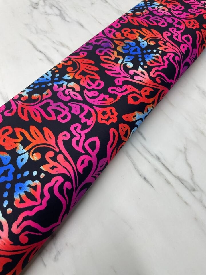 Nakış Desen Elbiselik Gömleklik Krep Kumaş