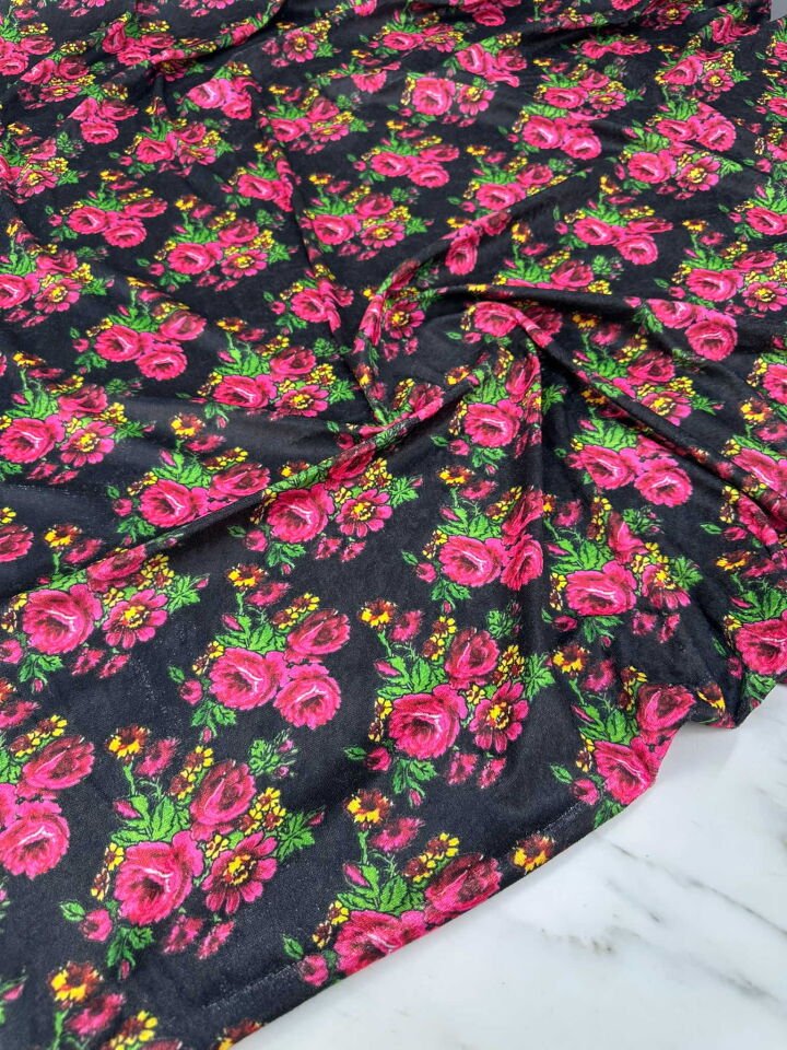 Desenli İnci İpek Kadife Likralı Yumuşak Dökümlü