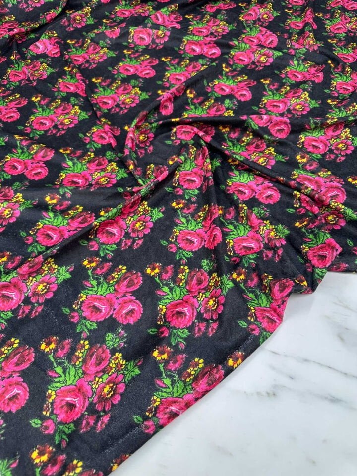 Desenli İnci İpek Kadife Likralı Yumuşak Dökümlü