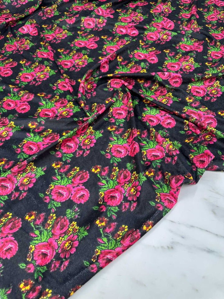 Desenli İnci İpek Kadife Likralı Yumuşak Dökümlü