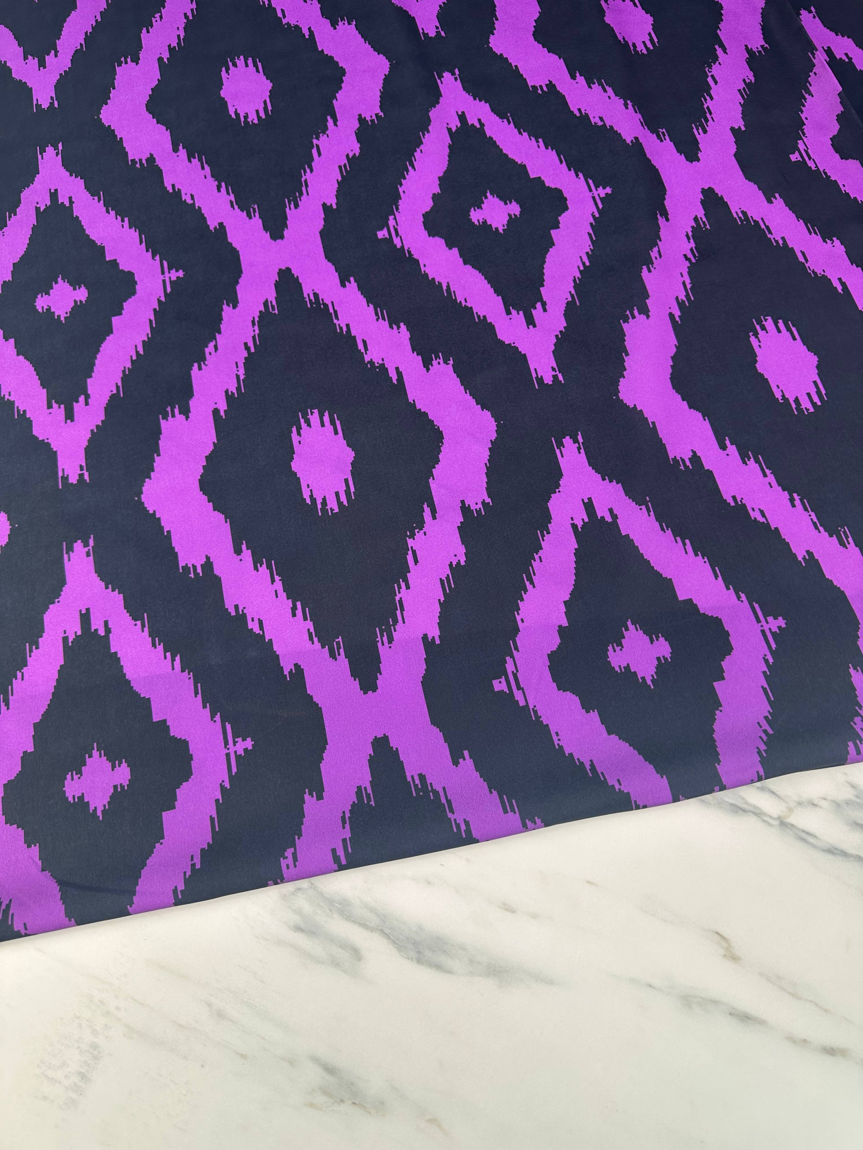 İkat Desen Elbiselik Gömleklik Krep Kumaş