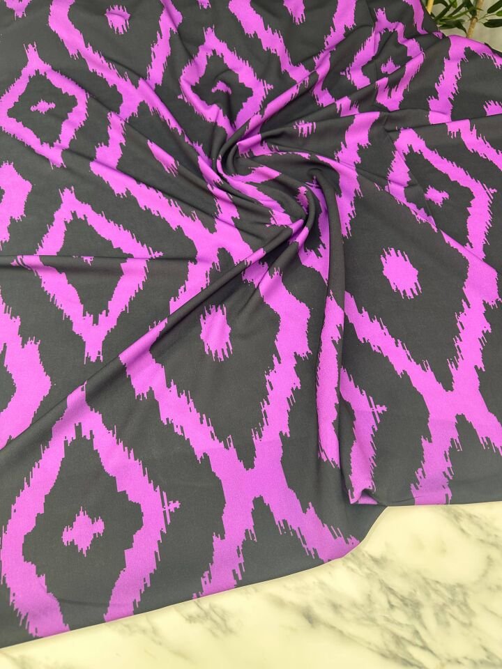 İkat Desen Elbiselik Gömleklik Krep Kumaş