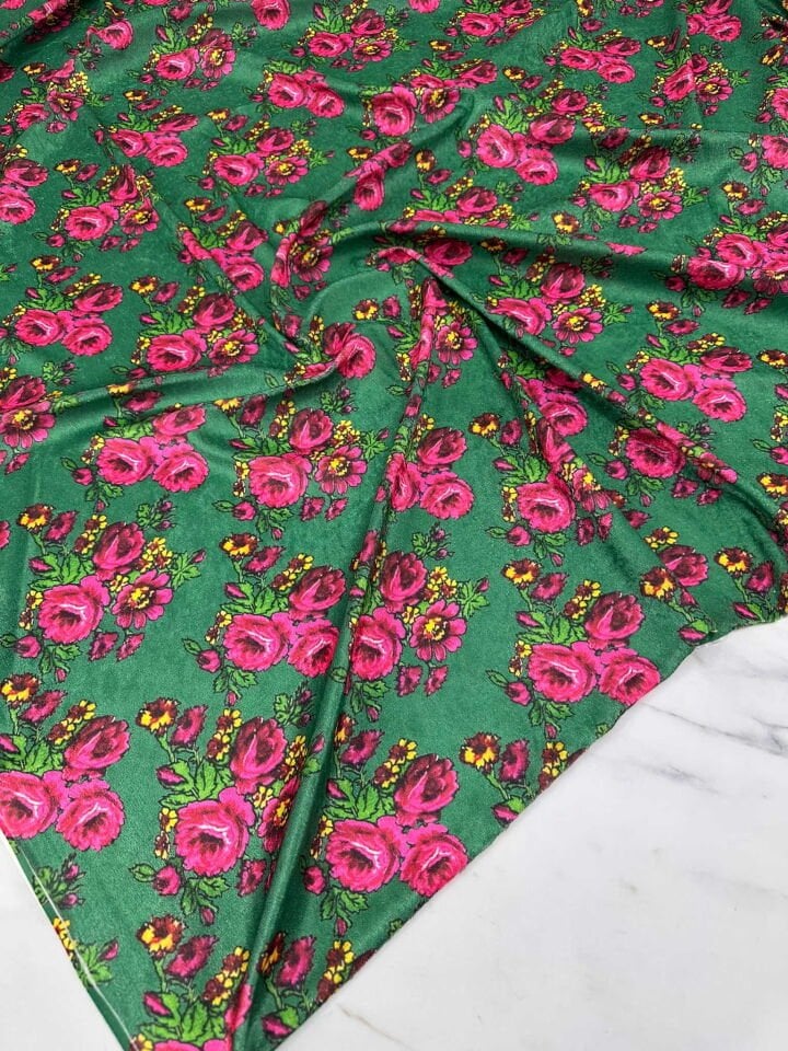 Desenli İnci İpek Kadife Likralı Yumuşak Dökümlü