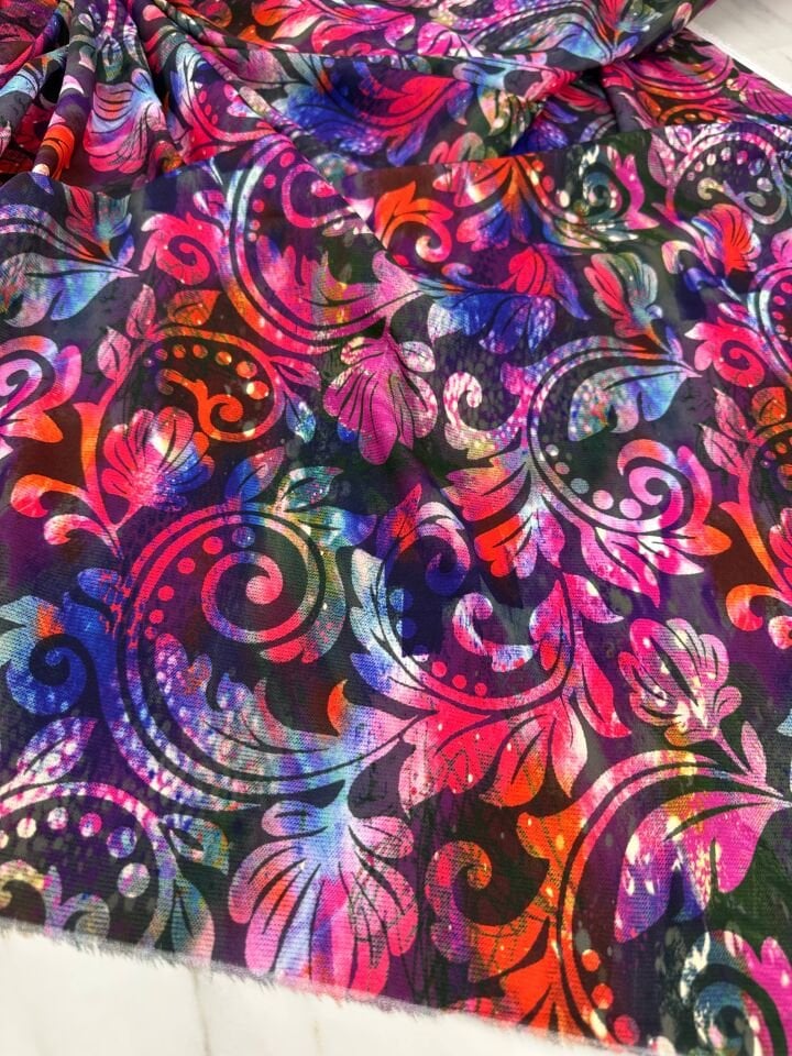 Nakış Desen Elbiselik Gömleklik Krep Kumaş