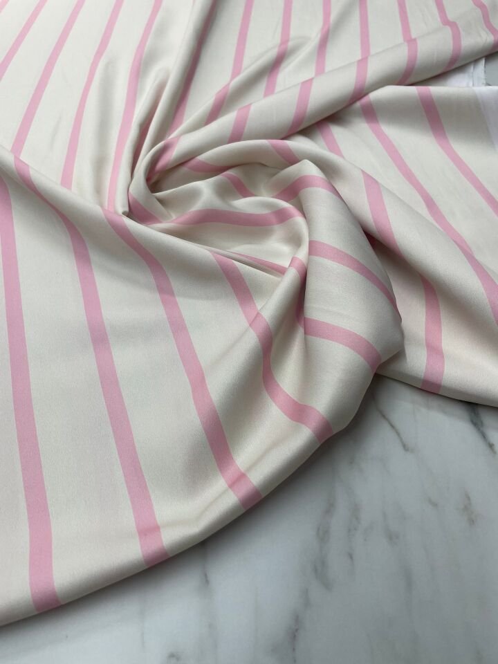 Pembe Çizgili Desen Elbiselik Gömleklik Tivil Saten Kumaş