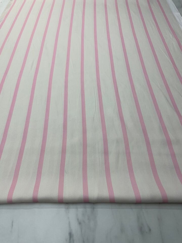 Pembe Çizgili Desen Elbiselik Gömleklik Tivil Saten Kumaş