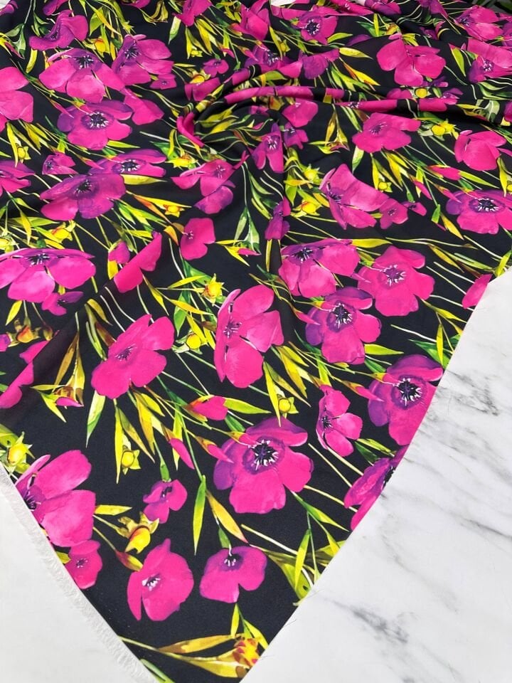 Çuha Çiçeği Desen Elbiselik Gömleklik Krep Kumaş