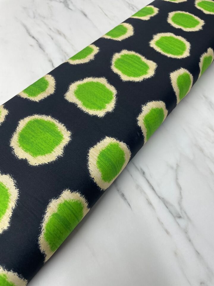 Siyah Yuvarlaklı Desen Elbiselik Gömleklik Tivil Saten Kumaş