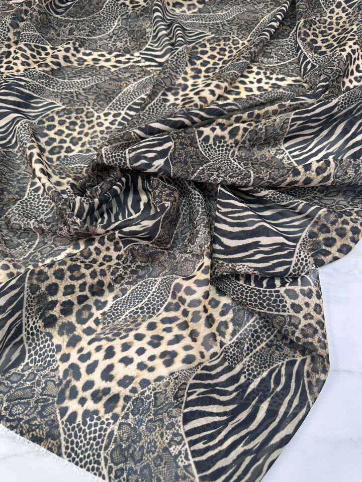 Leopar Zebra Şifon Kumaş Yumuşak Yapıya Sahip
