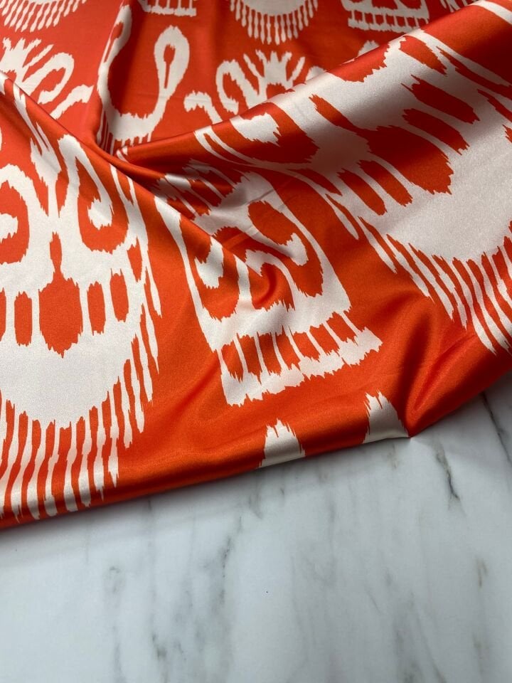 Turuncu İkat Desen Elbiselik Gömleklik Tivil Saten Kumaş