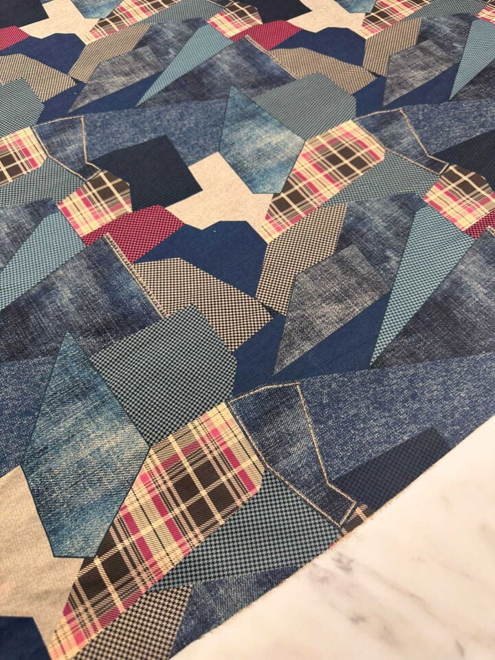 Desenli Windeks Süet Yumuşak Dökümlü Yapıya Sahip