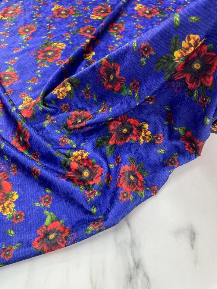 Lacivert Çiçek Desen Elbiselik Kadife Kumaş