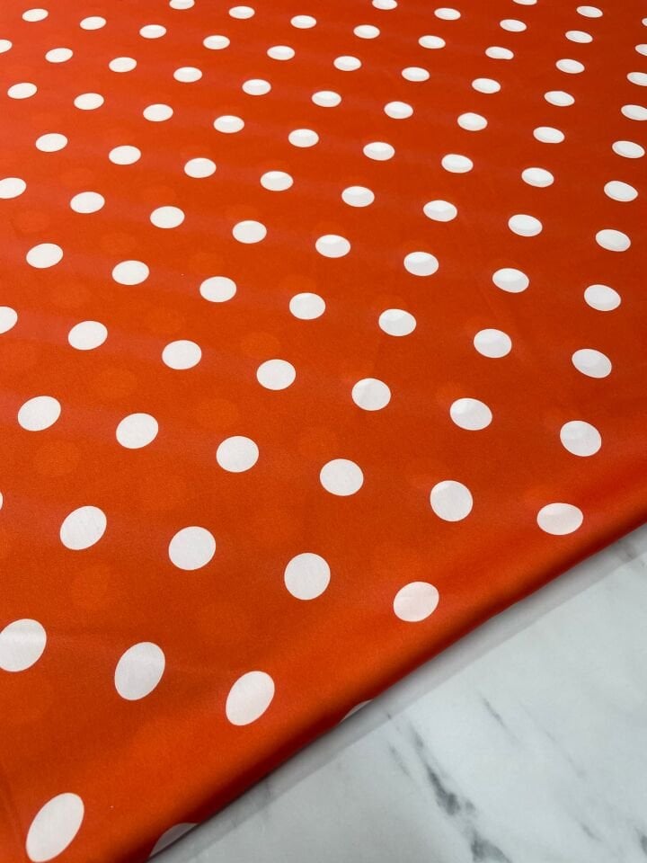 Turuncu Noktalı Desen Elbiselik Gömleklik Tivil Saten Kumaş