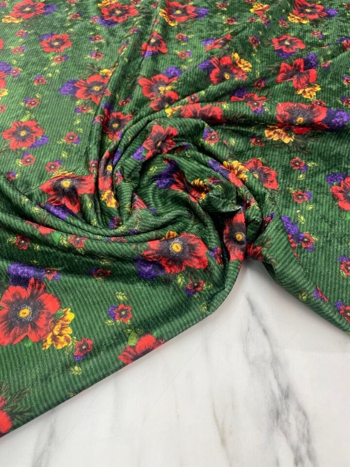 Yeşil Mevera Desen Elbiselik Kadife Kumaş