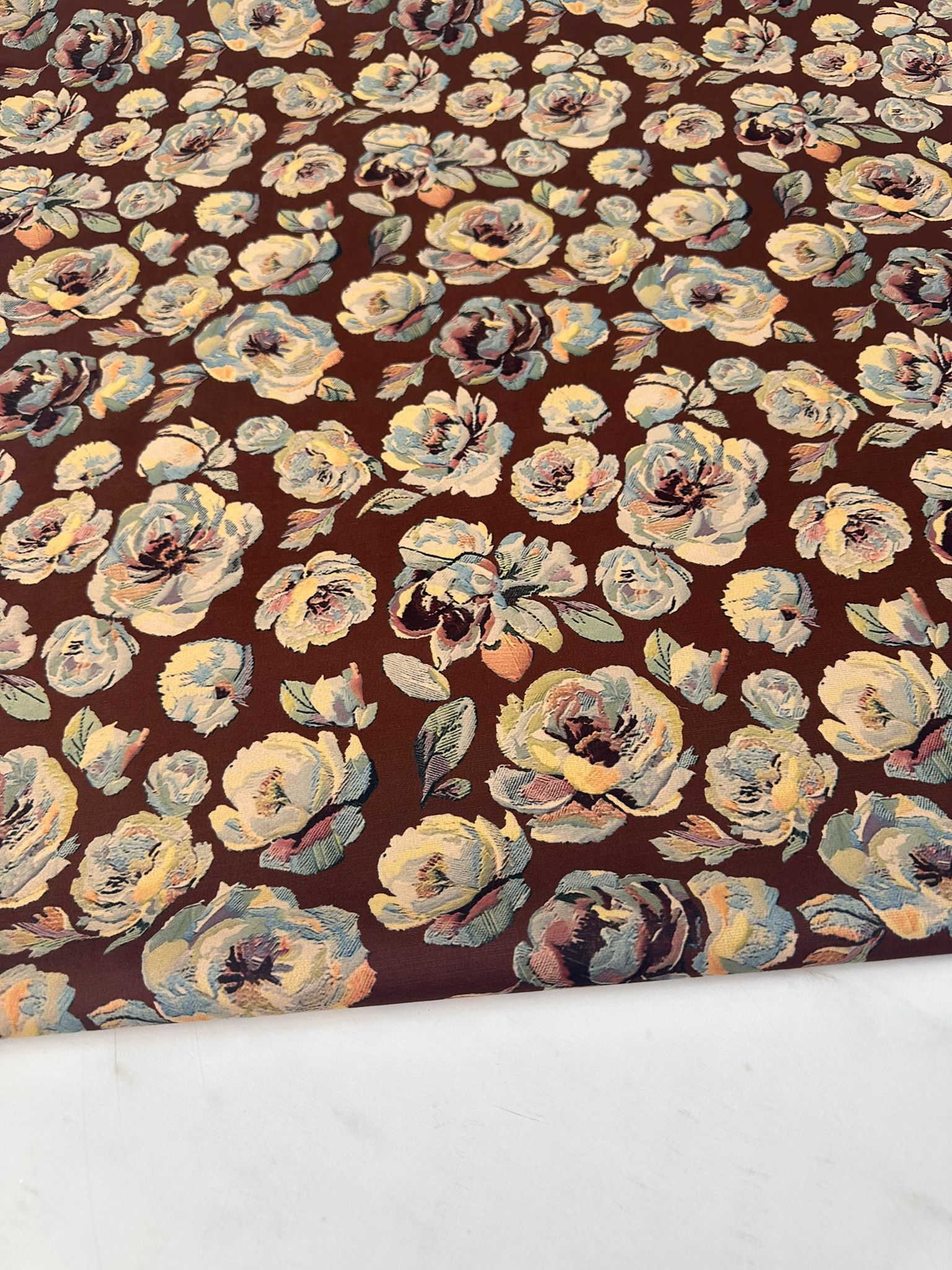 Desenli Windeks Süet Yumuşak Dökümlü Yapıya Sahip