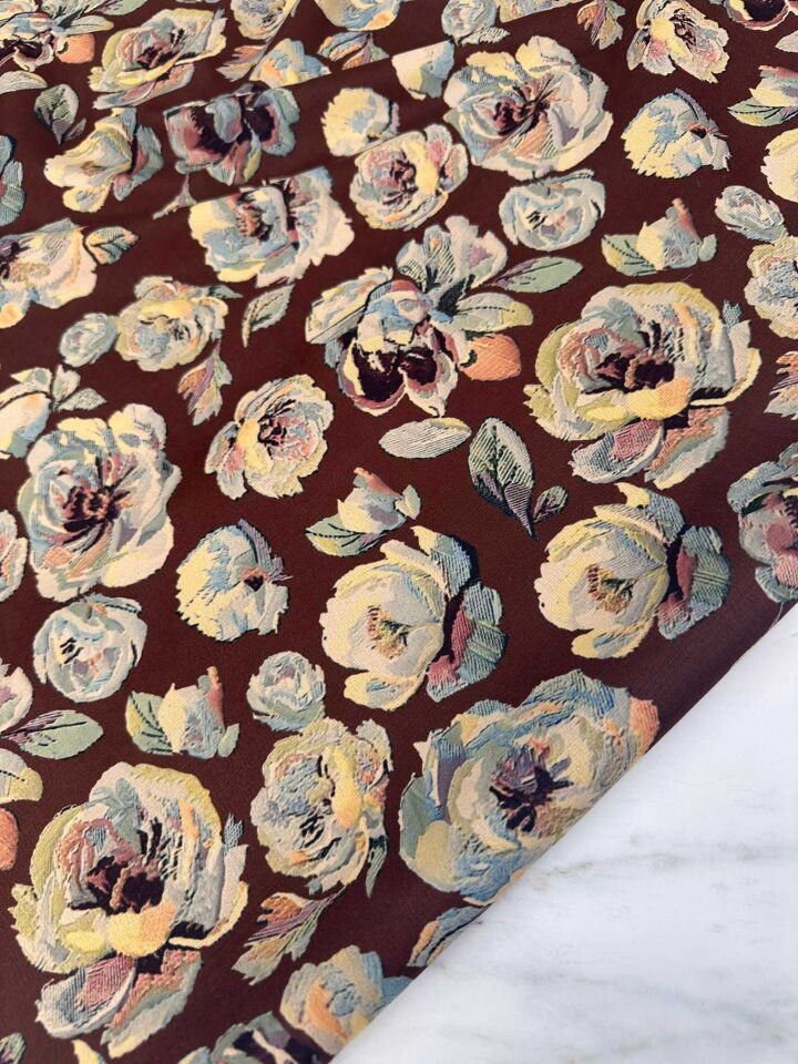 Desenli Windeks Süet Yumuşak Dökümlü Yapıya Sahip