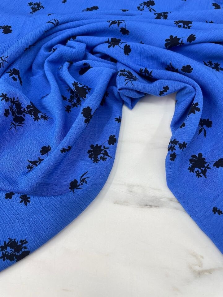 Mavi Çiçek Desen Klinkır Elbiselik Gömlekli Şalvarlık Viskon Kumaş