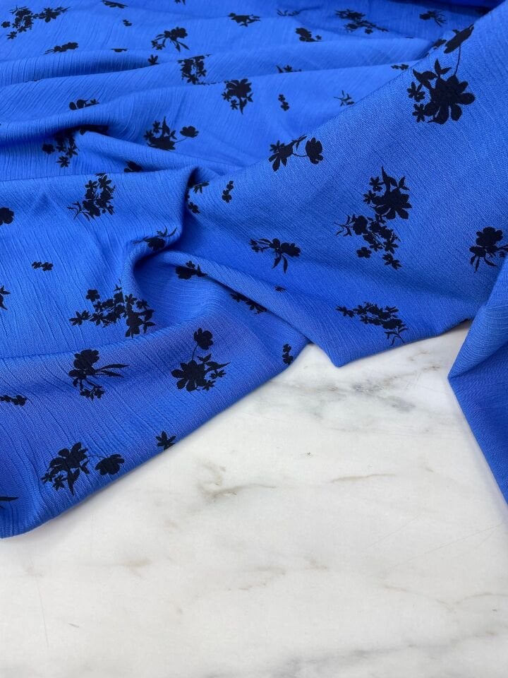 Mavi Çiçek Desen Klinkır Elbiselik Gömlekli Şalvarlık Viskon Kumaş