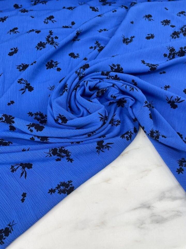 Mavi Çiçek Desen Klinkır Elbiselik Gömlekli Şalvarlık Viskon Kumaş