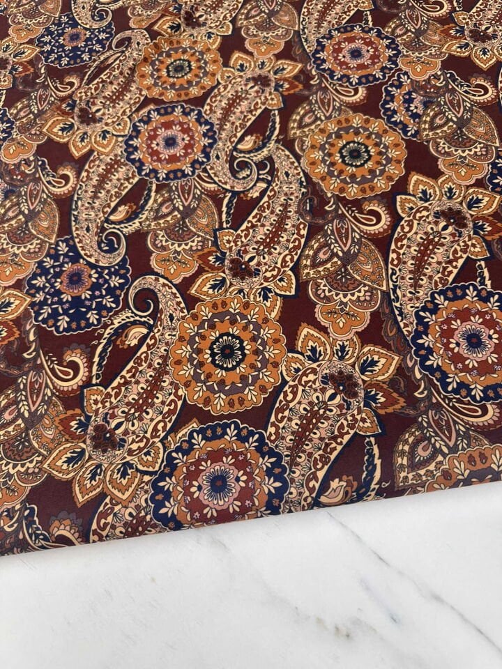 Desenli Windeks Süet Yumuşak Dökümlü Yapıya Sahip