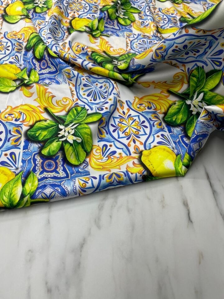 Limonlu Desen Elbiselik Gömleklik Tivil Saten Kumaş