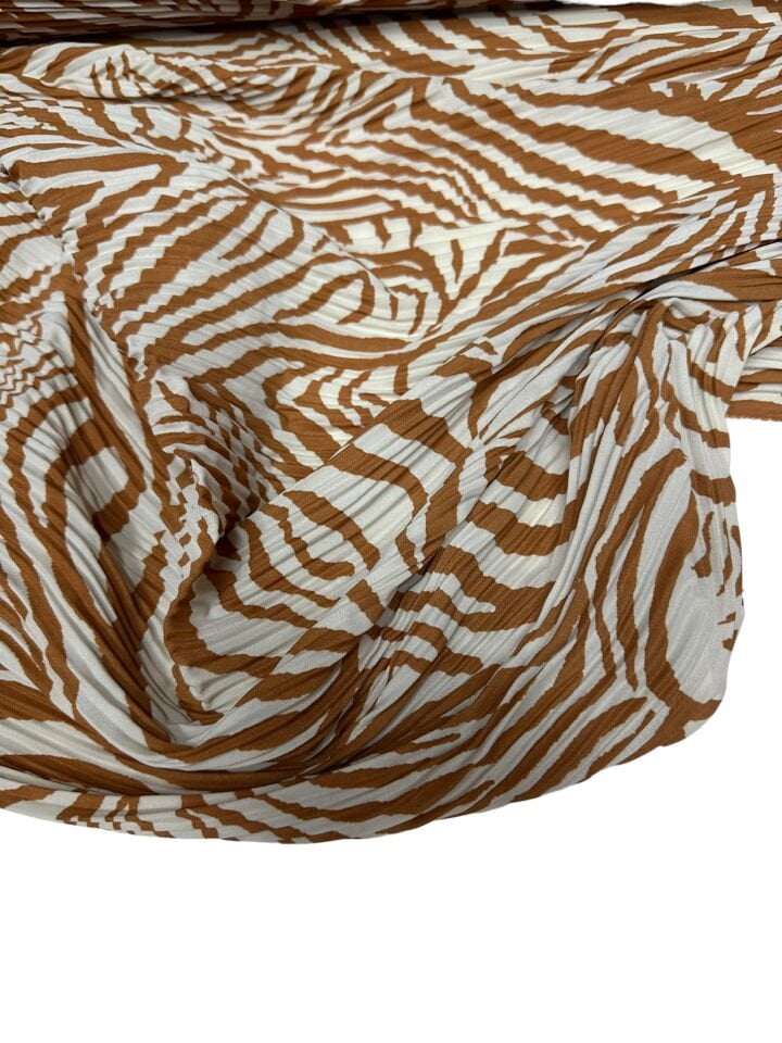 Zebra Desen Ebiselik Eteklik Gofre Kumaş