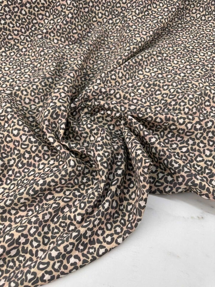 Pamuklu Leopar Kumaş Yumuşak Dökümlü