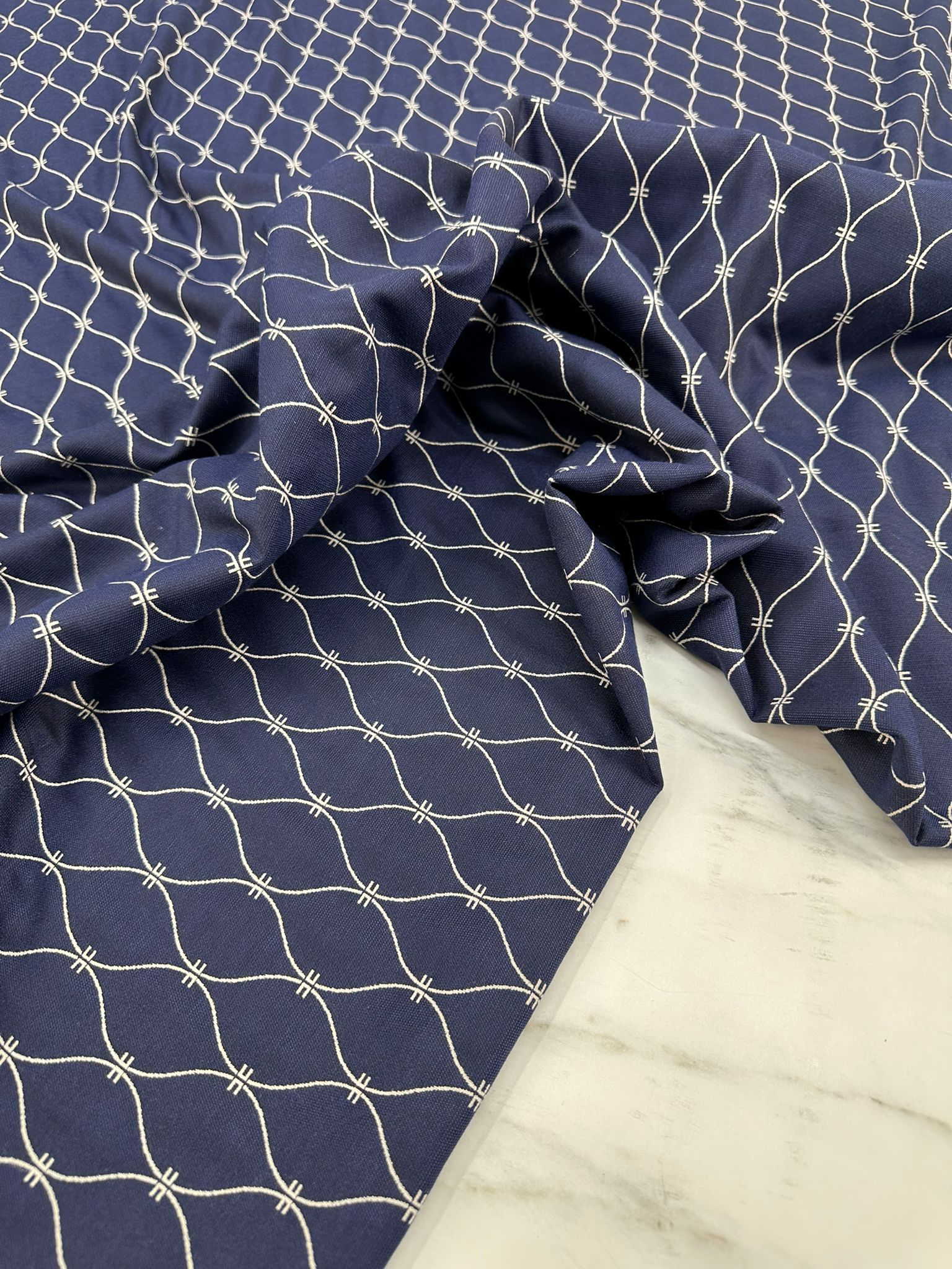 Lacivert Renk Çift Taraflı Kapıtone Model Pamuklu Kumaş