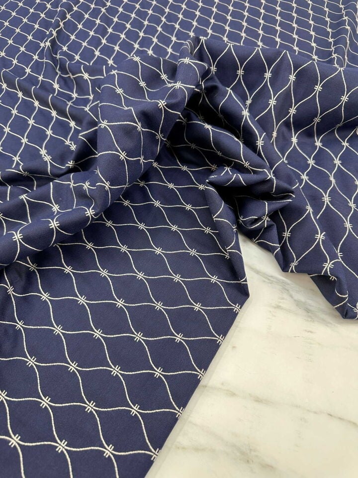 Lacivert Renk Çift Taraflı Kapıtone Model Pamuklu Kumaş