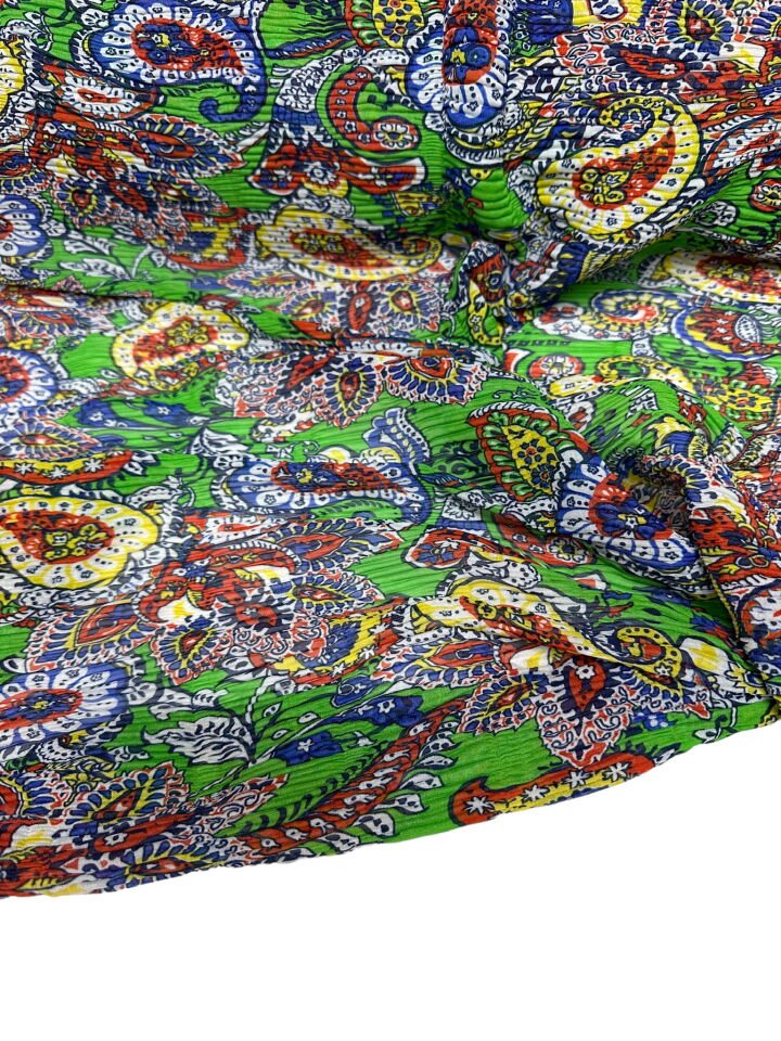 Yeşil Özbek Desen Ebiselik Eteklik Gofre Kumaş